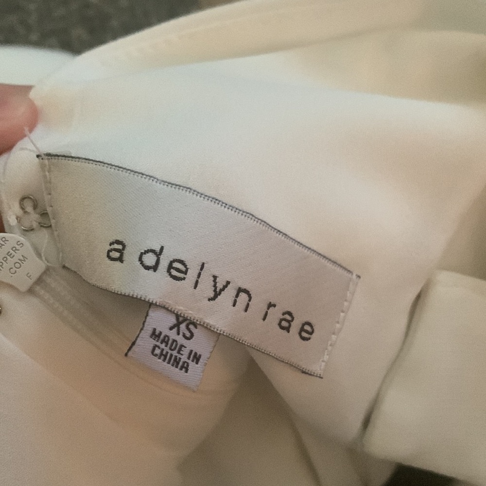 Adelyn Rae Dress - Picture 5 of 6